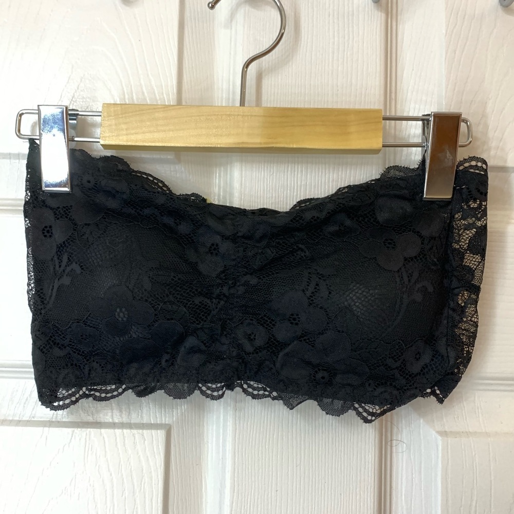 NWT Black Lace Bandeau Bralette